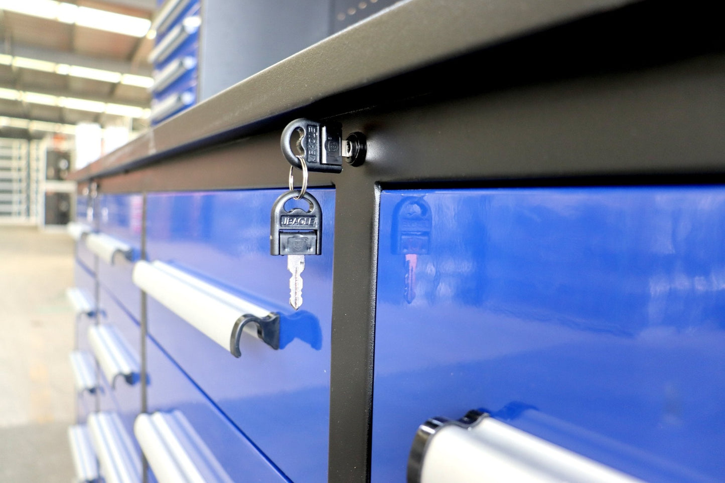 10 FT Heavy - Duty Modular Tool Bench & Cabinet System with 30–40 Lockable Drawers Workbench - with Stainless Steel 30 Drawer | Sold by Uncle Wiener's Wholesale