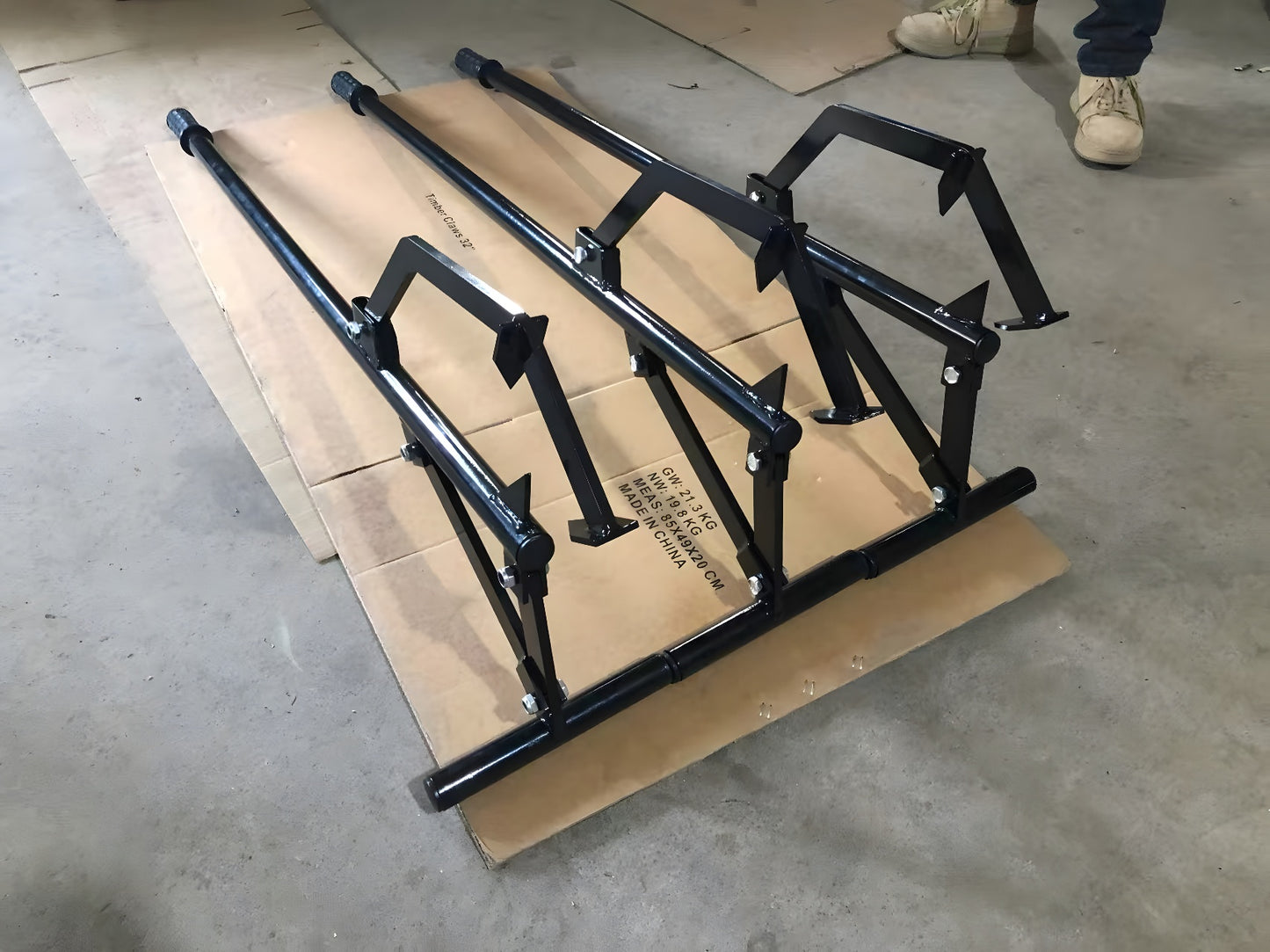 48-Inch Timberjack Wood Log Lifter – Heavy-Duty Firewood Log Jack S1215