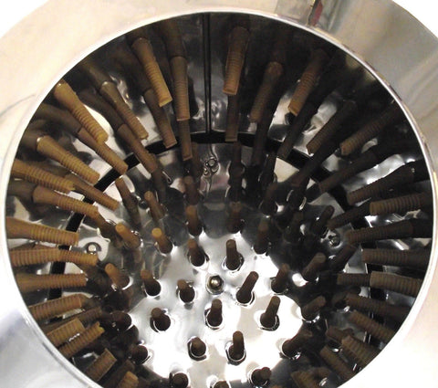 PM60 stainless steel automatic chicken plucker with top view
Inside of poultry plucker showing rubber fingers
PM80 large-capacity chicken plucker with waterproof housing
Stainless steel feather remover for farm use
Control box and motor housing on automatic chicken plucker