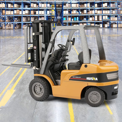 1:50 Diecast Construction Forklift Truck Toy - Side View
Diecast Forklift Model 2017T Lifting Action Display
Realistic Yellow Construction Forklift Diecast Toy
Front View of Metal Forklift Truck Toy for Kids
Collectible Forklift Construction Vehicle with Movable Forks