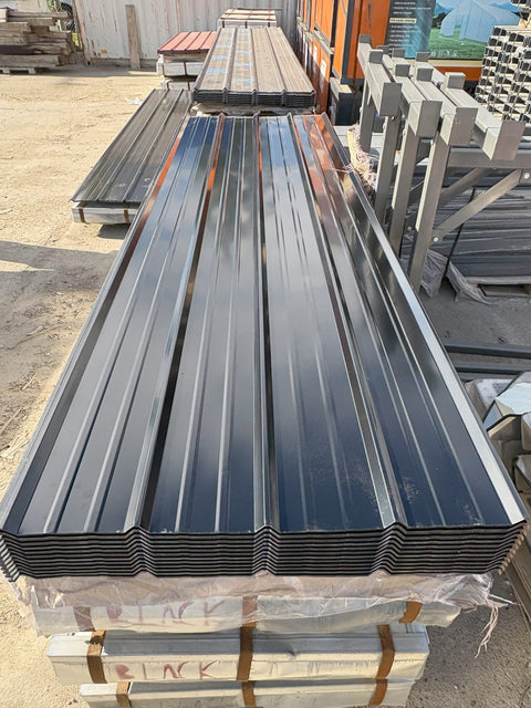 29-gauge steel siding panels in silver finish – side view
Close-up of red metal siding with smooth weather-resistant finish
Full stack of steel siding panels in multiple lengths
29-gauge corrugated siding installed on an exterior wall
Brown, white, and gray siding panel color options for metal exterior
Long 20ft steel panel view – suitable for barn or home