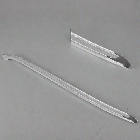 24 inch forged steel tire crow bar with spoon and hook ends
Heavy-duty chrome-plated tire iron pry tool
36-inch tire iron for truck, SUV, and trailer repair