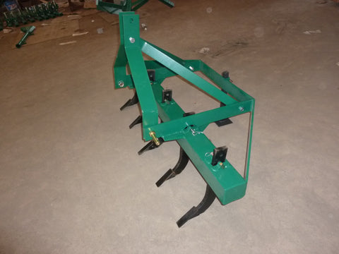 5-tine tractor ripper with green frame – 3-point hitch soil conditioner
Green 3-point hitch ripper attachment with adjustable tines
Adjustable ripping shanks on heavy-duty tractor ripper – SKU 3720254