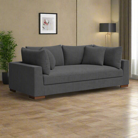 89.5” Square Arm Couch – Modern Living Room Setup
3-Seater Sofa with Toss Pillows – Front View
Upholstered Contemporary Sofa – Side Angle
Soft Plush Back Cushions – Detail Close-Up
Modern Beige Fabric Sofa – Apartment Living Room