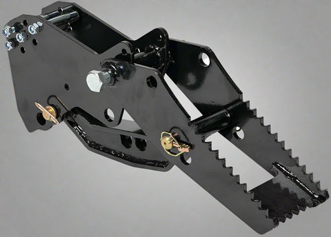 5-Position Backhoe Thumb Attachment – Side View with Bolts
Excavator Thumb Accessory Clamping Log – Kubota-Compatible
Universal Bolt-On Backhoe Thumb – Heavy-Duty Steel Jaw
Black Excavator Thumb Clamp Installed on Tractor Boom