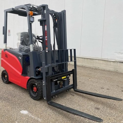CanLift 4000 LBS orange electric forklift with 118” lift and 42” forks
Profile shot of forklift with raised mast and battery housing
Rear view of forklift with control panel and operator seat
42” heavy-duty forks and solid tires
Close-up of fork shifting mechanism