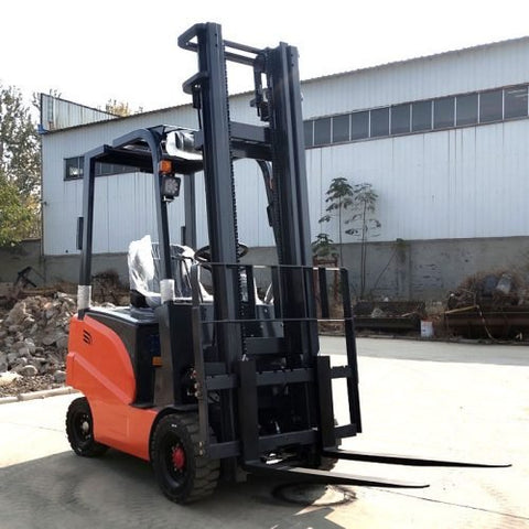 CanLift 4000 LBS orange electric forklift with 118” lift and 42” forks
Profile shot of forklift with raised mast and battery housing
Rear view of forklift with control panel and operator seat
42” heavy-duty forks and solid tires
Close-up of fork shifting mechanism