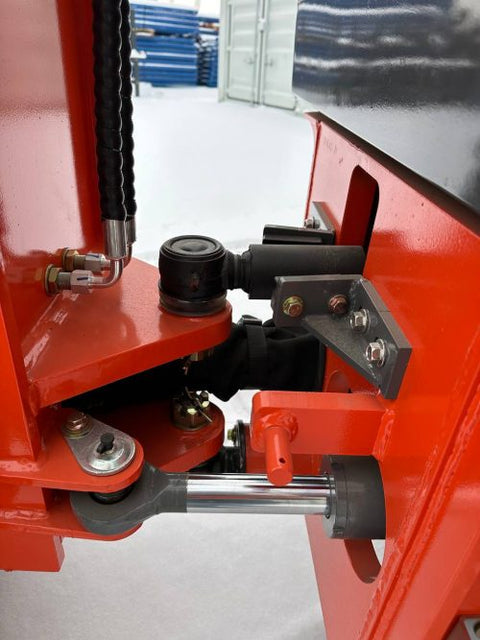 CanLift EREL10 electric wheel loader side view
Red electric wheel loader lifting materials
Bobcat-style quick hitch on CanLift loader
72V battery electric loader in warehouse
Heavy-duty compact loader with bucket attachment