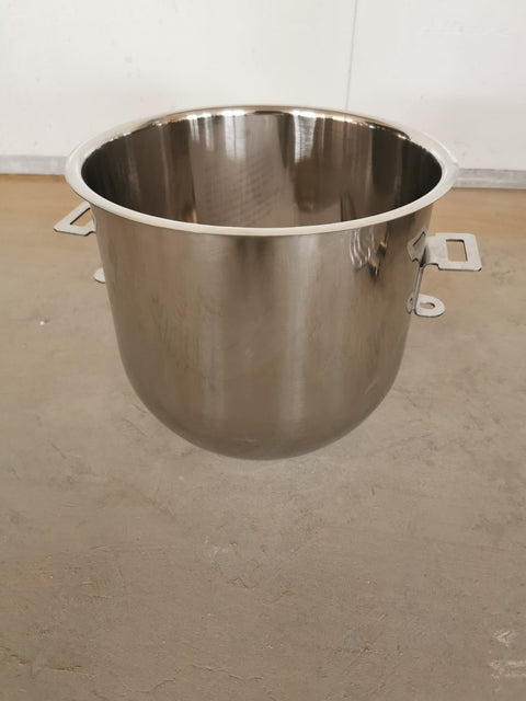 15 QT commercial dough mixer on stainless steel counter
Stainless steel mixing bowl with guard closed
Front view of food-grade commercial mixer with attachments
Dough hook installed on industrial kitchen mixer