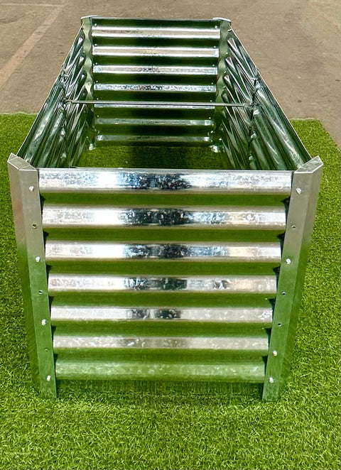 Galvanized Rectangle Raised Garden Bed for Outdoor Growing
Rust-Resistant Metal Planter Box for Vegetables and Herbs
Durable Outdoor Garden Bed for Backyard Gardening