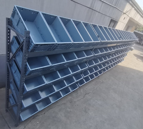 SR81050 heavy-duty steel storage rack with slanted shelves
Industrial warehouse rack system with 4 bays
Slanted shelving system for commercial equipment storage
Close-up view of steel rack frame and shelf detail
High capacity industrial racking with powder-coated finish