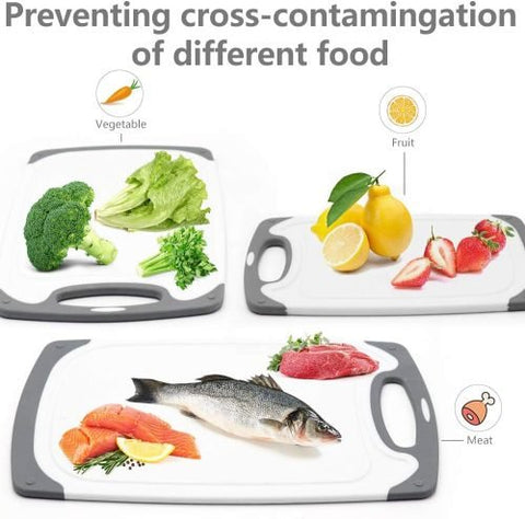 Plastic kitchen cutting boards with anti-slip handles and bonus knife
4-piece BPA-free cutting board set with juice grooves
Non-slip cutting board set in various sizes with stainless steel knife
Easy-grip chopping board set for meat, veggies, and fruits