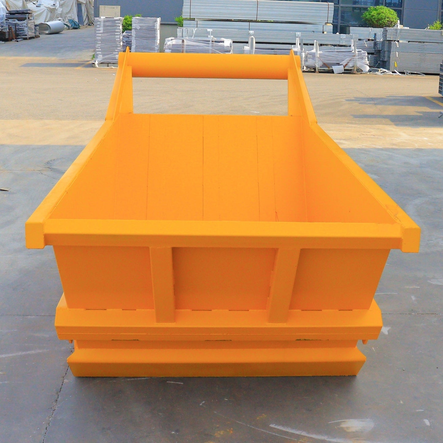 Heavy-Duty Material Hopper – Steel Skip Bin for Construction – 5 to 12 Yard