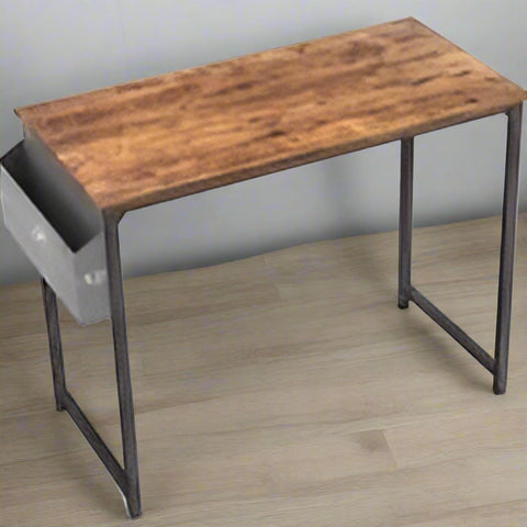 Rustic industrial computer desk with metal frame and storage hook – TLD003
Compact wood top desk with bag holder and steel legs – Model TLD003