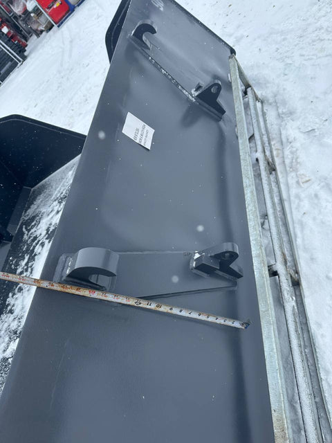 96 inch snow and mulch tractor bucket with high volume sides
Heavy-duty steel Euro mount tractor bucket attachment
Side view of high-capacity snow bucket for tractors
Reinforced tractor bucket with 12mm cutting edge
Global Euro bucket attachment for snow and mulch