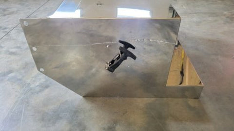 "30 inch stainless steel battery step box for Peterbilt trucks"
"Heavy-duty battery storage box with polished finish"
"Polished stainless step box compatible with Peterbilt 359, 379, 388, 389"
"Truck battery box with reinforced base and secure lid straps"