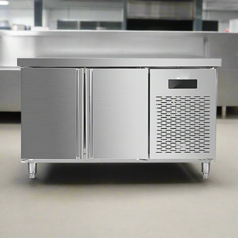 Stainless steel undercounter fridge freezer workbench with dual doors
Commercial 400L fridge freezer with prep surface
Undercounter dual temperature fridge freezer for restaurants