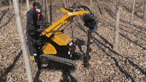 “T380 compact skid steer loader with rubber tracks”
“T460 mini tracked loader for landscaping and excavation”
“Heavy-duty skid steer with universal quick attach plate”
“Tracked compact construction loader in yellow”