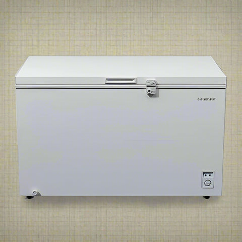 Siebel white chest freezer – 5 cu. ft. model
XF402 mid-size deep freezer – 14 cu. ft. capacity
XF650 commercial chest freezer – 23 cu. ft. size
Top-opening white freezer with lift handle
Siebel freezer lineup – multiple storage sizes