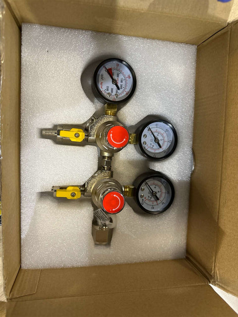 VEVOR Triple CO2 Regulator with 3 gauges, brass build, and safety relief valve for keg systems