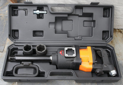 1 inch air impact gun with heavy-duty socket kit
Industrial pneumatic impact wrench for automotive use
Air-powered impact gun and sockets on workbench
High-torque pneumatic wrench set in packaging