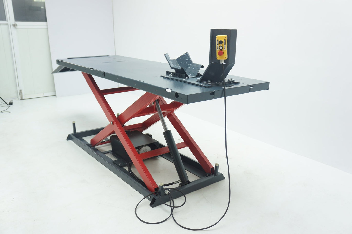 1500 LB Electric UTV/ATV Scissor Lift – Wide Body Hydraulic Platform | MCL4157 - Electric Wide Body Motorcycle and UTV Scissor Lift with | Sold by Uncle Wiener's Wholesale