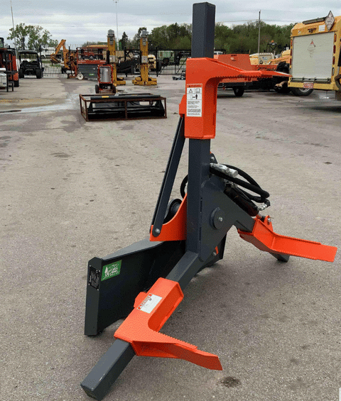 Skid Steer Tire Grabber & Handler – Heavy-Duty Hydraulic Attachment for Tire Loading | Model RMTG70