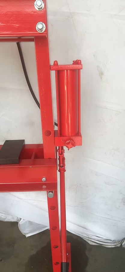 Steel frame hydraulic press with adjustable bed and 20-ton capacity