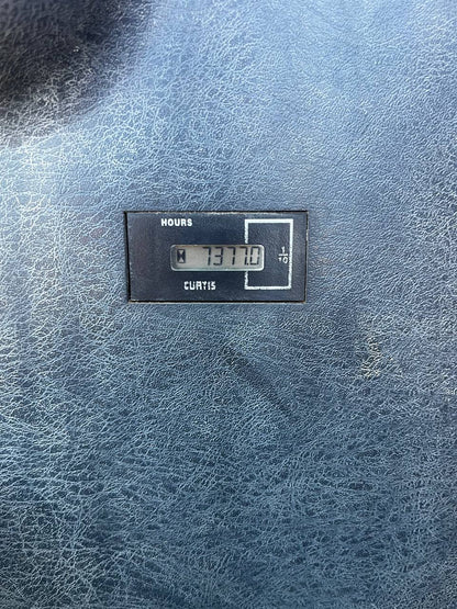 2012 Hyundai Robex 210LC - 9 Excavator | 7377 Hours | 44" Scrap/Demo Grapple | 44" Scrap Magnet | Excellent Condition - with | Sold by Uncle Wiener's Wholesale