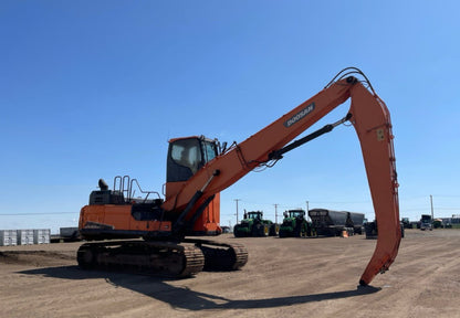 2015 Doosan DX300LC - 5 Track Material Handler | Runs, Some Issues | Complete Machine for Sale - with | Sold by Uncle Wiener's Wholesale