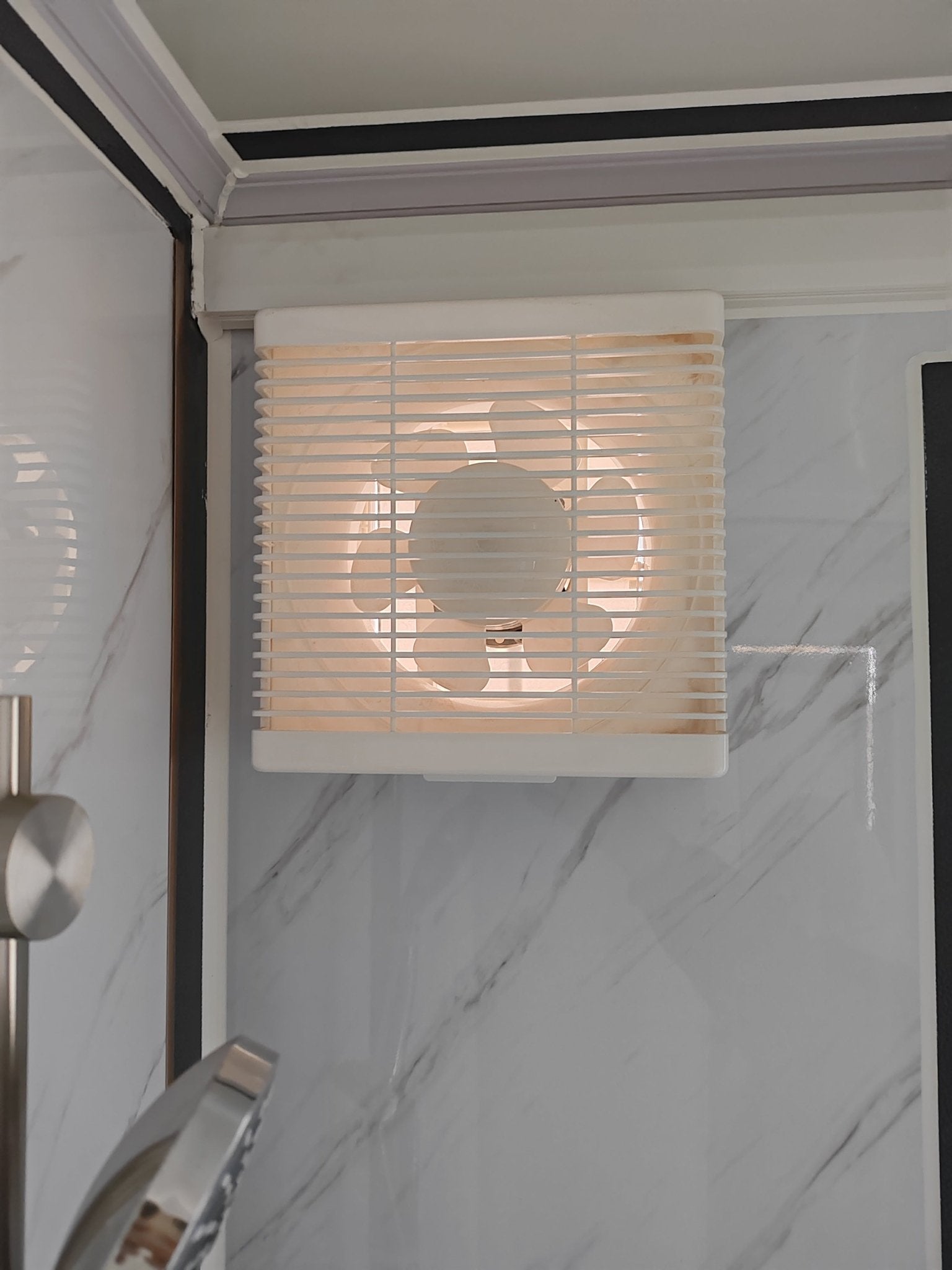 20FT Insulated Mobile Office Container with Kitchen Bathroom & Bedroom | Wired, Ready to Use SU289481 - with | Sold by Uncle Wiener's Wholesale