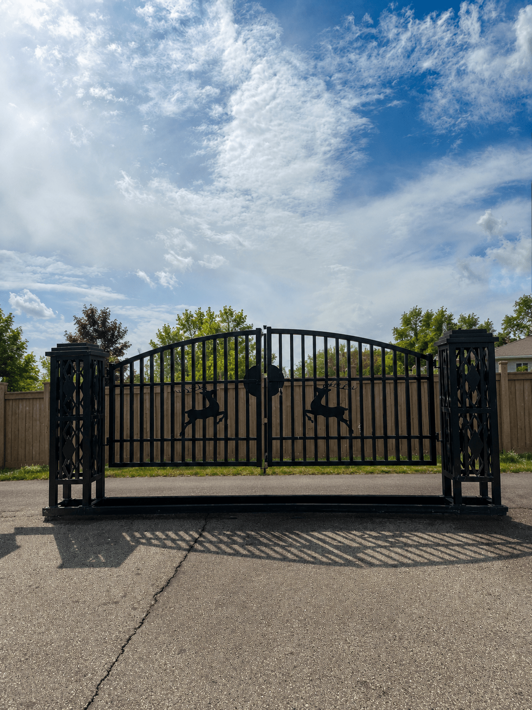 20FT Metal Farm Gate Kit Driveway Entry Design Dual-Swing Gate Kit – Deer Artwork SU26SQ - with | Sold by Uncle Wiener's Wholesale