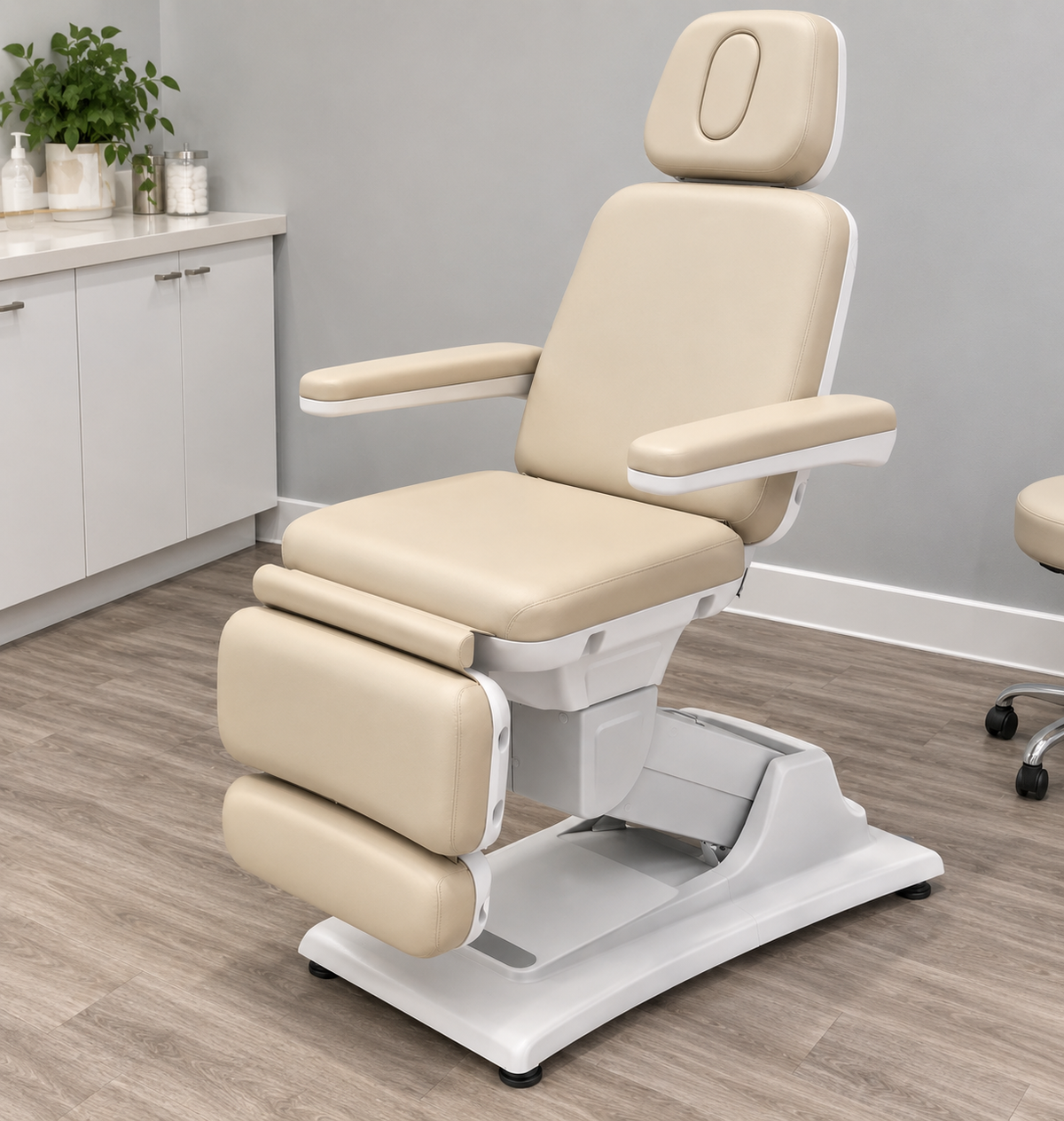 New Professional 3-Motor Electric Facial Bed & Exam Chair – Adjustable Salon & Medical Treatment Table S05667