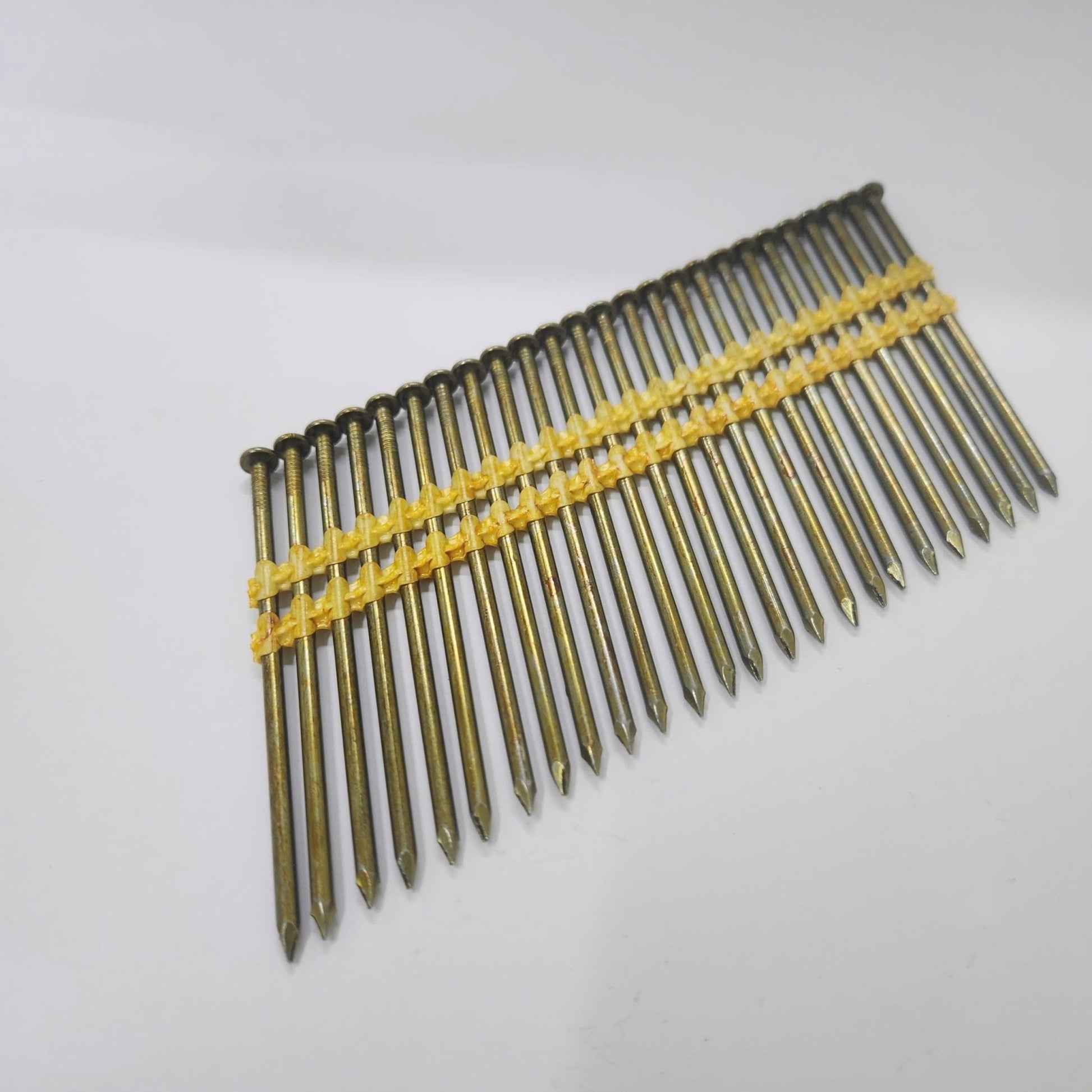 3 - 1/2″ Plastic Strip Framing Nails 1,000pcs Poly Bag 26PS312131B - with | Sold by Uncle Wiener's Wholesale