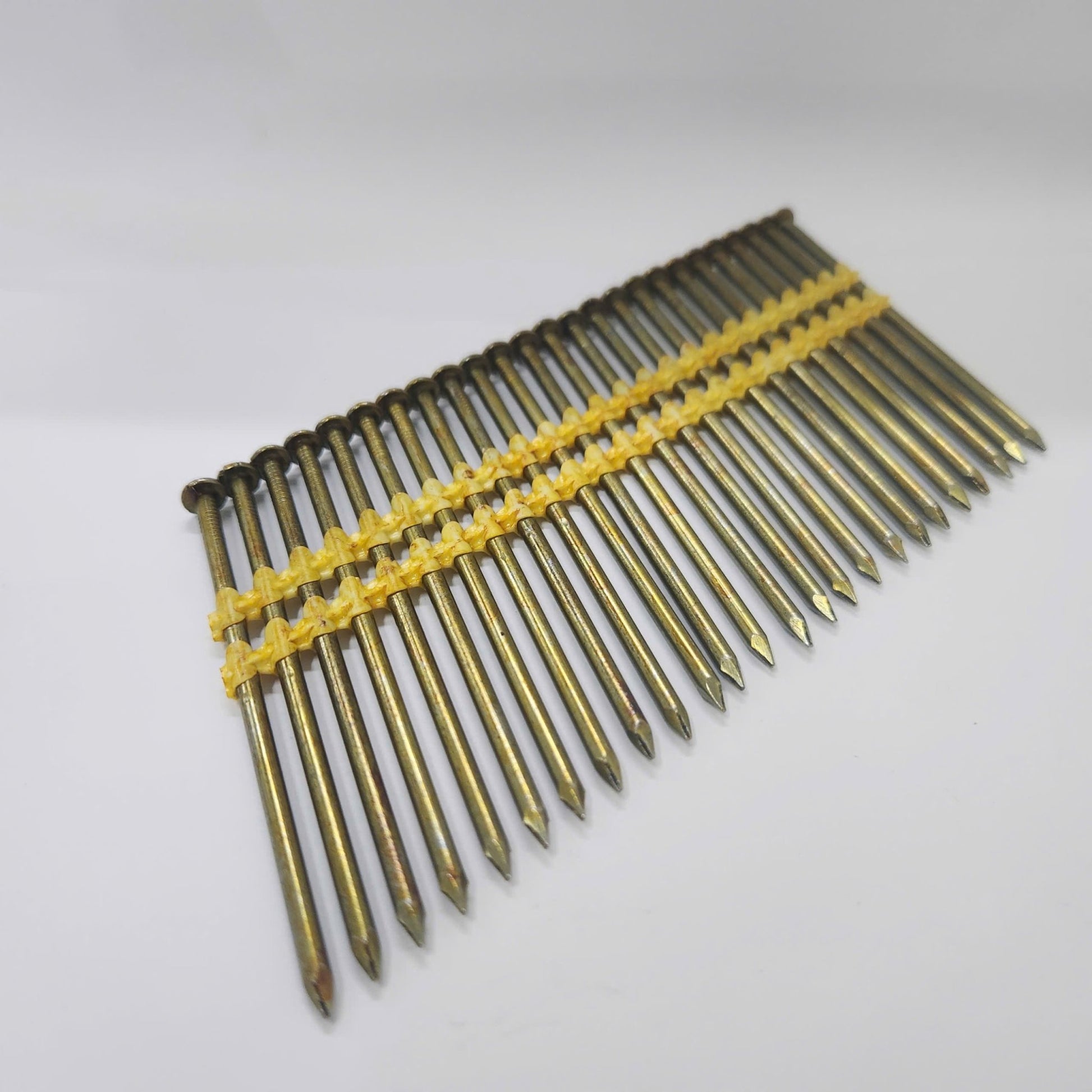 3 - 1/2″ Plastic Strip Framing Nails 1,000pcs Poly Bag 26PS312131B - with | Sold by Uncle Wiener's Wholesale