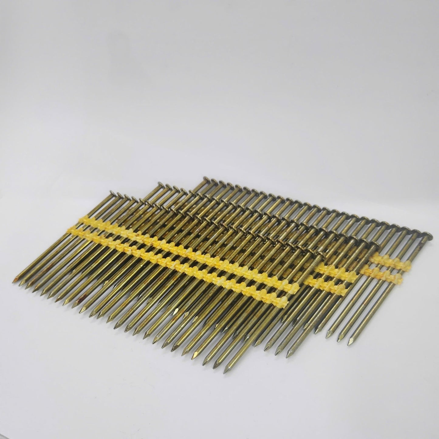3 - 1/2″ Plastic Strip Framing Nails 1,000pcs Poly Bag 26PS312131B - with | Sold by Uncle Wiener's Wholesale