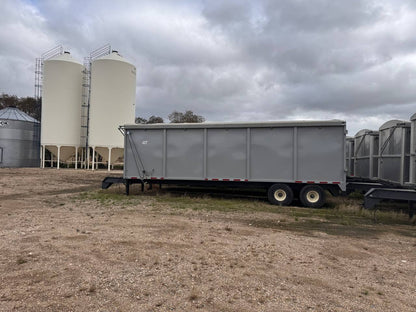 30 ft Drying Cube Silage Wagon – Forage & Silage Wagon with Aeration Floor - with Aluminum | Sold by Uncle Wiener's Wholesale