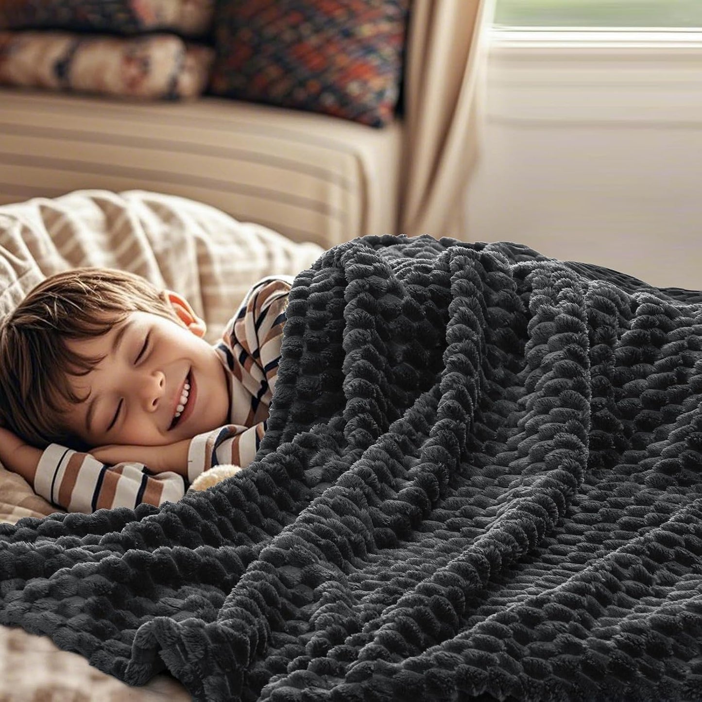 3D Jacquard Flannel Fleece Blanket Plush Soft Throw 50x60 60x80 90x90 Inches JFFBLK - with 50" x 60" (127 x 152 cm) – Throw Size | Sold by Uncle Wiener's Wholesale