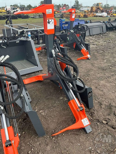 Skid Steer Tire Grabber & Handler – Heavy-Duty Hydraulic Attachment for Tire Loading | Model RMTG70