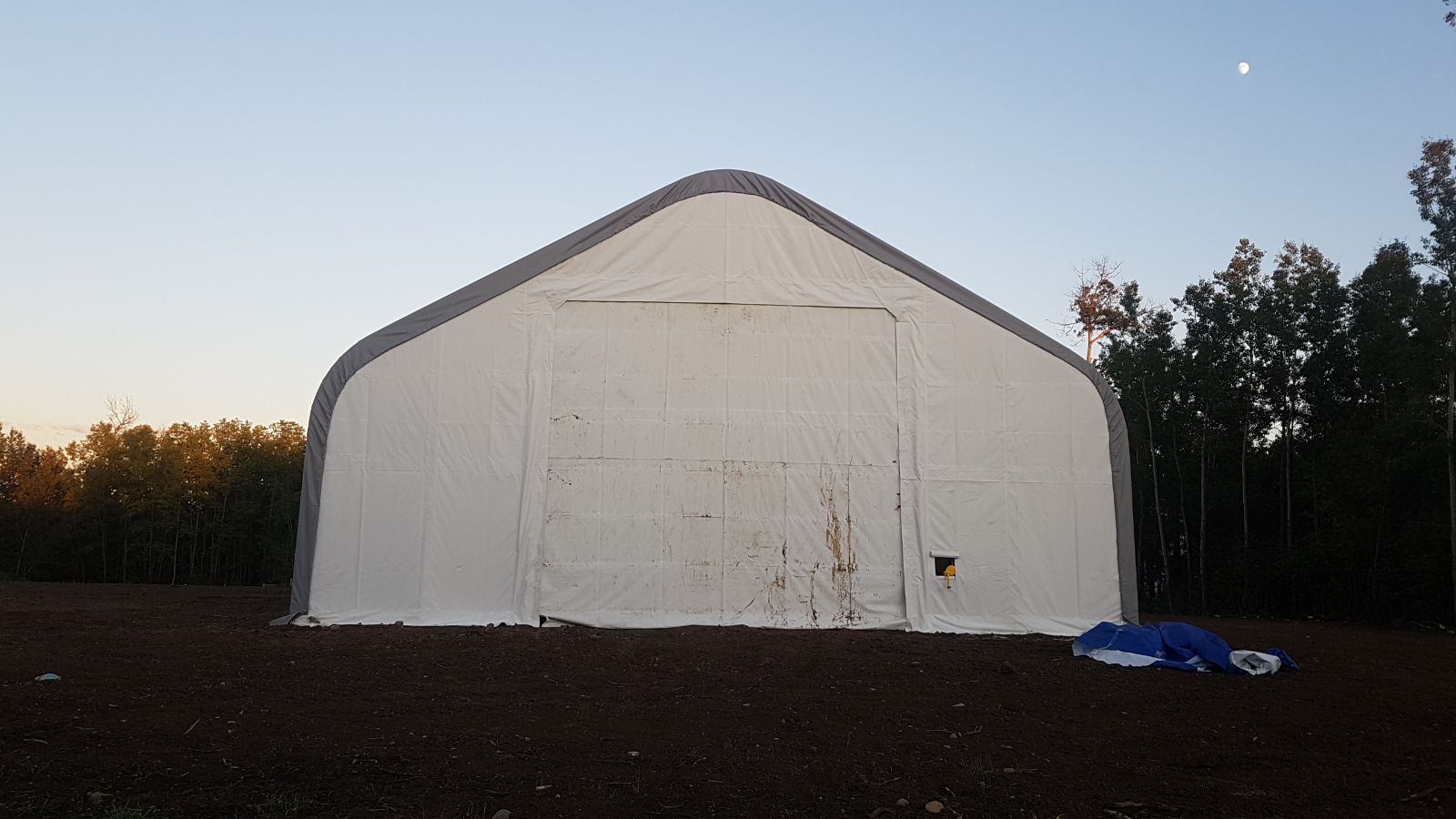 40′ WIDE DOUBLE TRUSS STORAGE BUILDINGS - with Standard 40X80X23 14.5 OZ PVC | Sold by Uncle Wiener's Wholesale