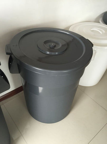 44 & 32 Gallon Outdoor Trash Cans with Lids – Heavy - Duty Garbage Bins for Home & Commercial Use - General Equipment with Wheeled Dolly for 32/44 Gallon Can – 1030417 | Sold by Uncle Wiener's Wholesale