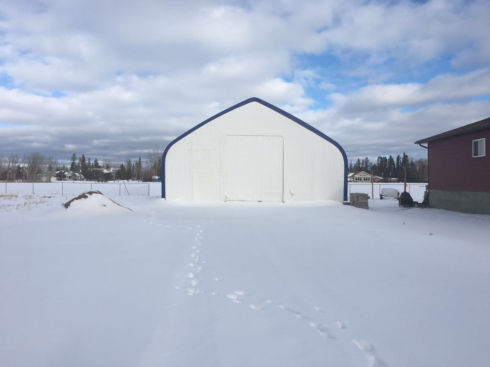 60′ WIDE DOUBLE TRUSS STORAGE BUILDINGS - with Standard 60X100X25 26.5 OZ PVC Cover | Sold by Uncle Wiener's Wholesale