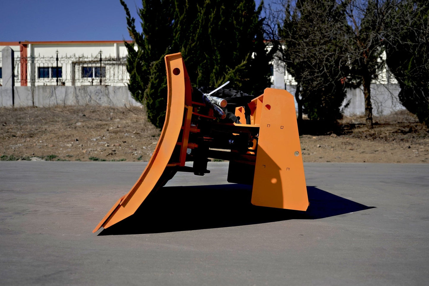 72" Hydraulic Dozer Blade / Snow Plow – Heavy - Duty Steel Blade with 22° Hydraulic Angle SU721595 - with | Sold by Uncle Wiener's Wholesale