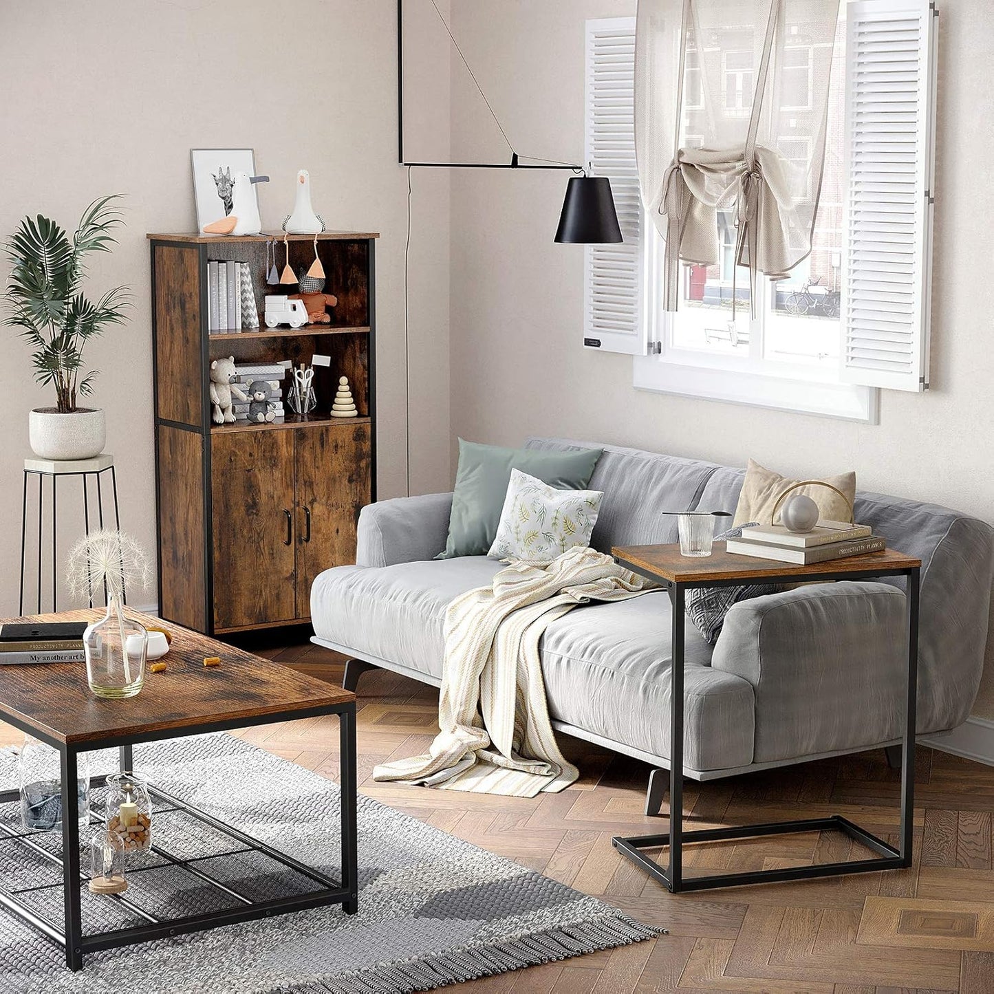 C Shaped End Table for Sofa and Couch, Industrial Side Table, Laptop Tray Table for Living Room, Bedroom and Small Spaces Rustic Brown and Black LNT52BX