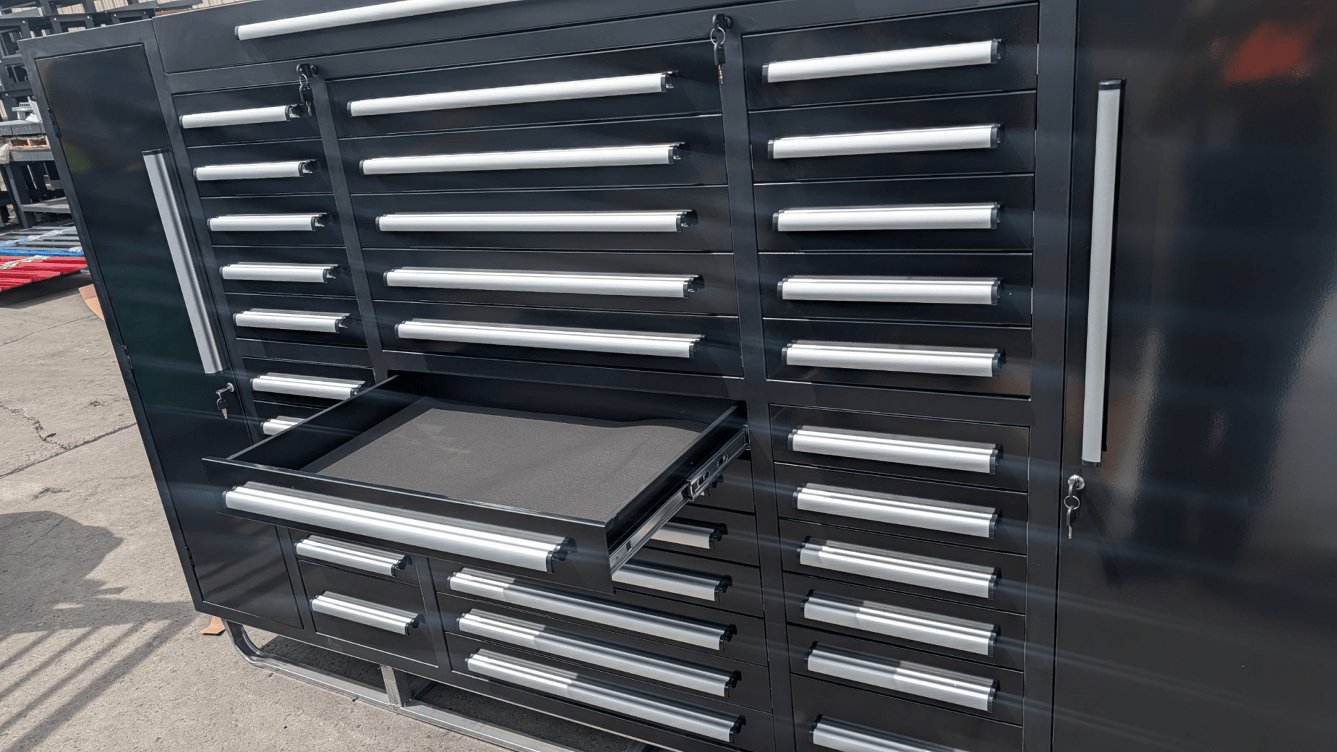 9 FT Workbench – 34-Drawer Heavy-Duty Tool Storage Station | 9FT34D2L - Tool Benches & Workstations with Stainless Steel | Sold by Uncle Wiener's Wholesale