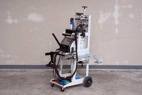 Auto Body Dent Repair Welding Machine F90ESS front view
F90ESS Spot Welder with 3800A output and accessories
Professional auto panel dent pulling machine with display
Tool selection options for F90ESS spot welder
Auto repair welding machine for body shops and garages