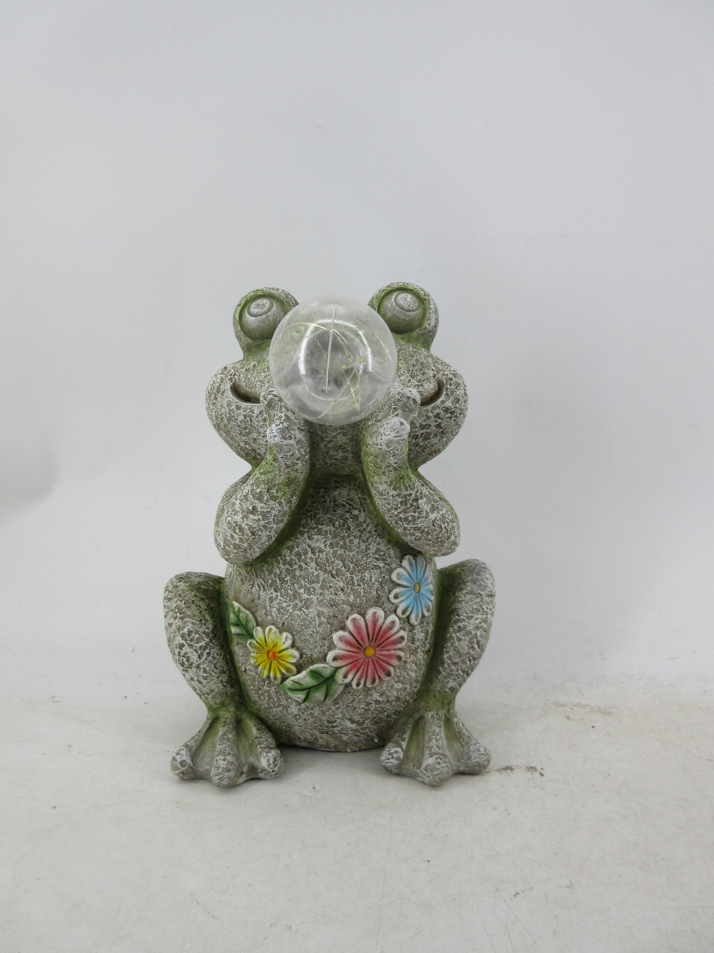 Solar Garden Statues with LED Lights Dog Frog Gnome Highland Cow Rabbit Cat Bear Collection KHSOLAR01