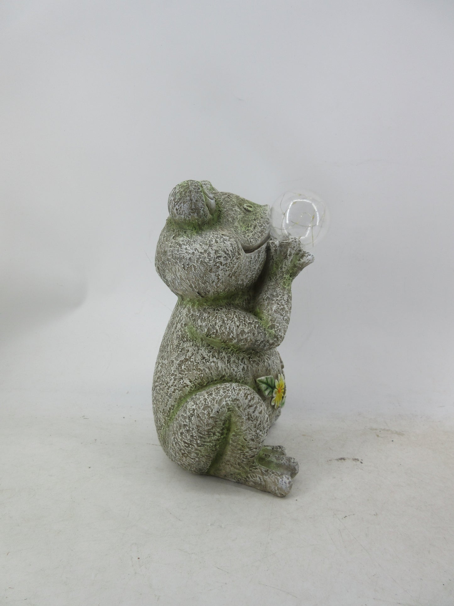 Solar Garden Statues with LED Lights Dog Frog Gnome Highland Cow Rabbit Cat Bear Collection KHSOLAR01
