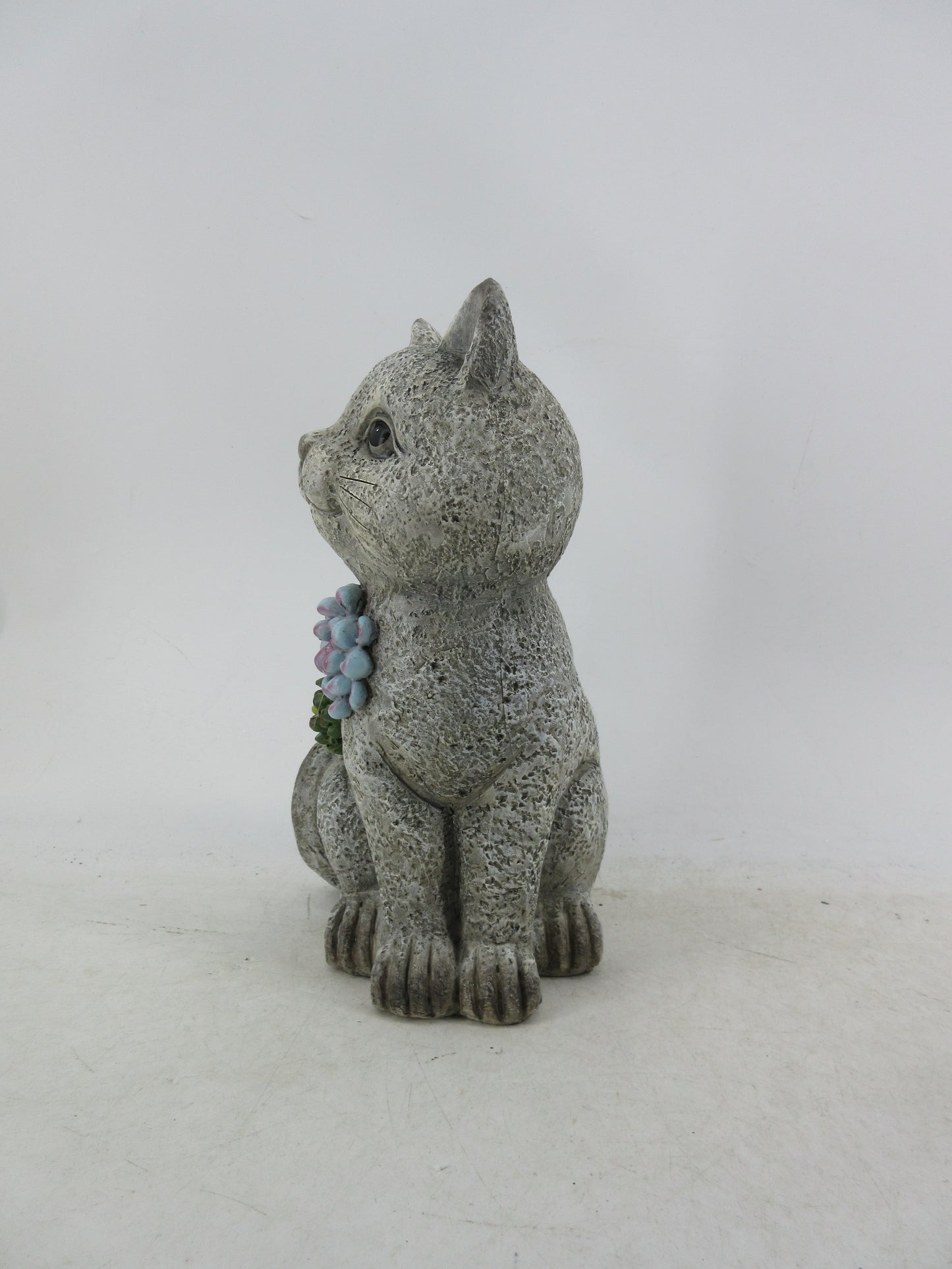 Solar Garden Statues with LED Lights Dog Frog Gnome Highland Cow Rabbit Cat Bear Collection KHSOLAR01