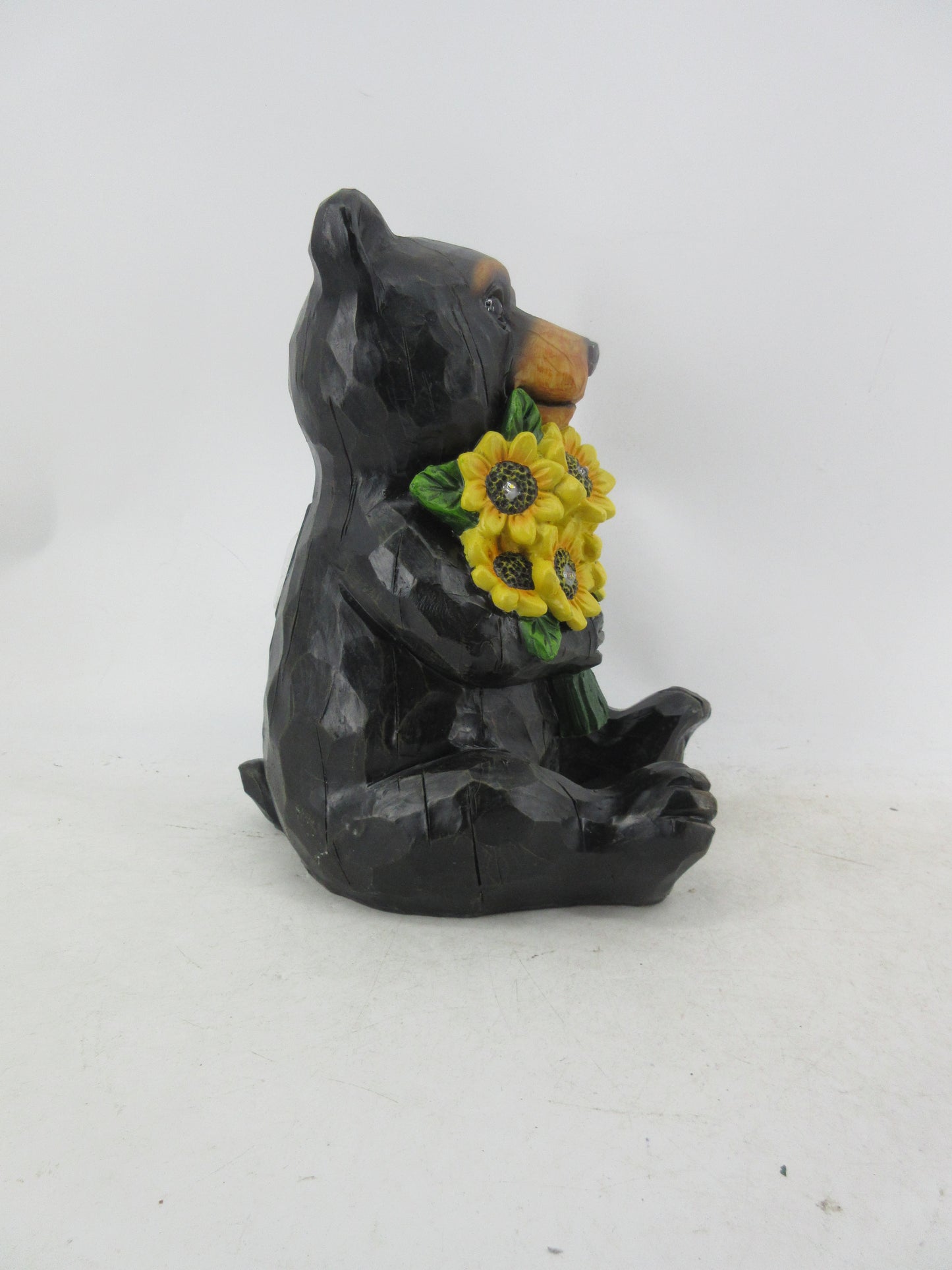 Solar Garden Statues with LED Lights Dog Frog Gnome Highland Cow Rabbit Cat Bear Collection KHSOLAR01
